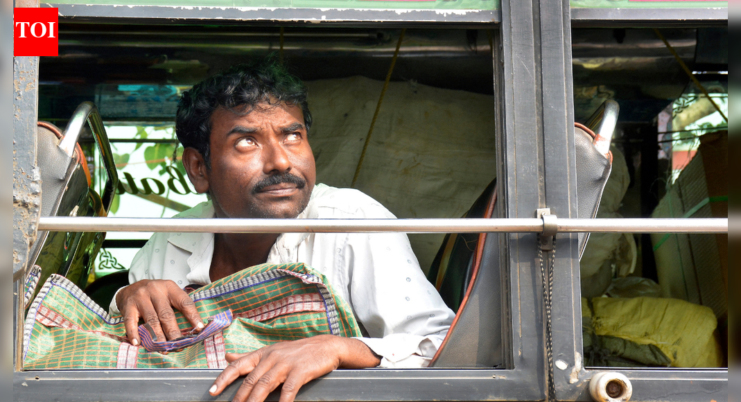 ‘Can’t stay here any longer’: Chicken patty seller thrashed over non-veg snacks at Gita event leaves Kolkata; returns to hometown