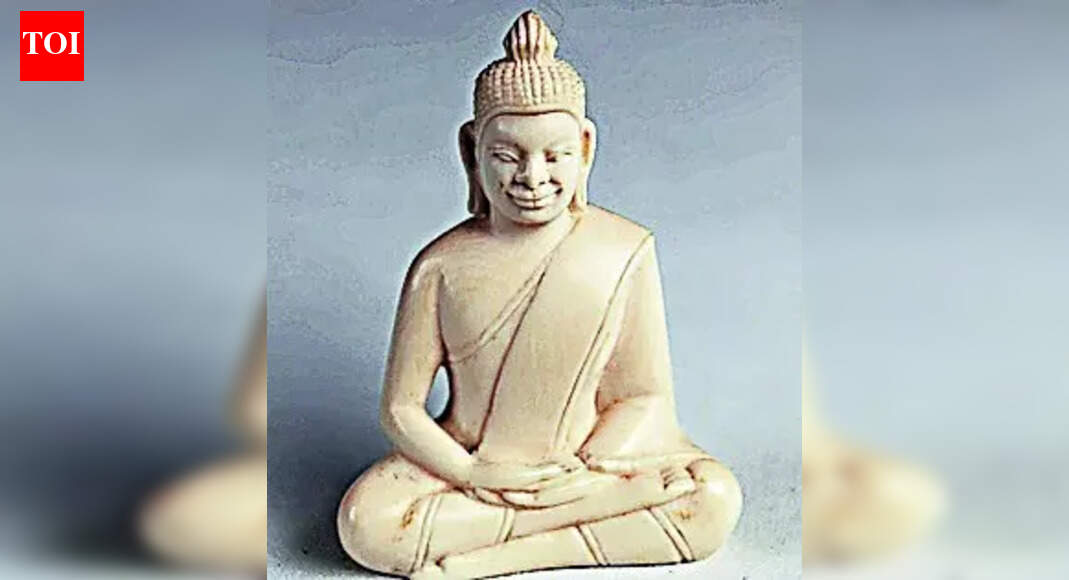 Items from Raj among over 600 artefacts stolen from Bristol Museum