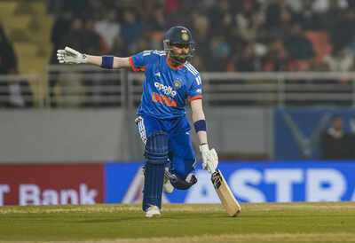 'Stand-and-deliver doesn't work': Irfan Pathan explains why Hardik Pandya's spark vanished in 2nd T20I