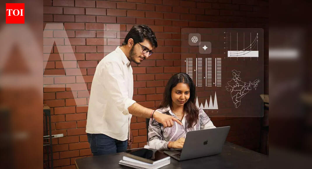 Which GenAI courses became India’s top choice in 2025 amid soaring AI demand?