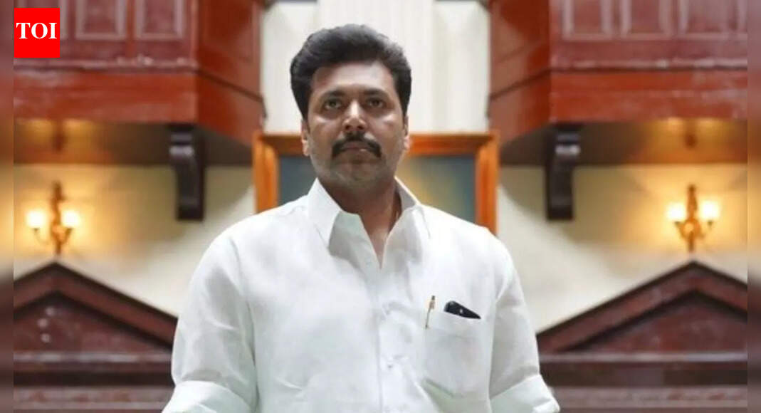 Ravi Mohan begins dubbing for ‘Karathey Babu', a powerful political dialogue rises hype, BTS video goes viral