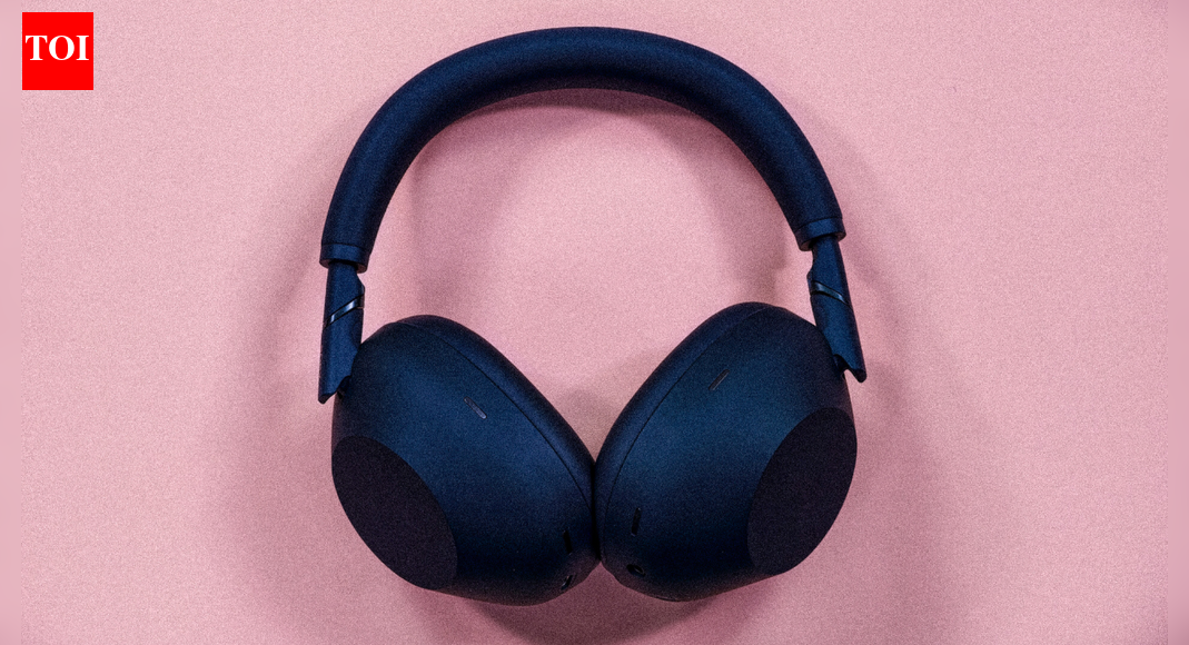 Sony WH-1000XM6 review: The crown stays put