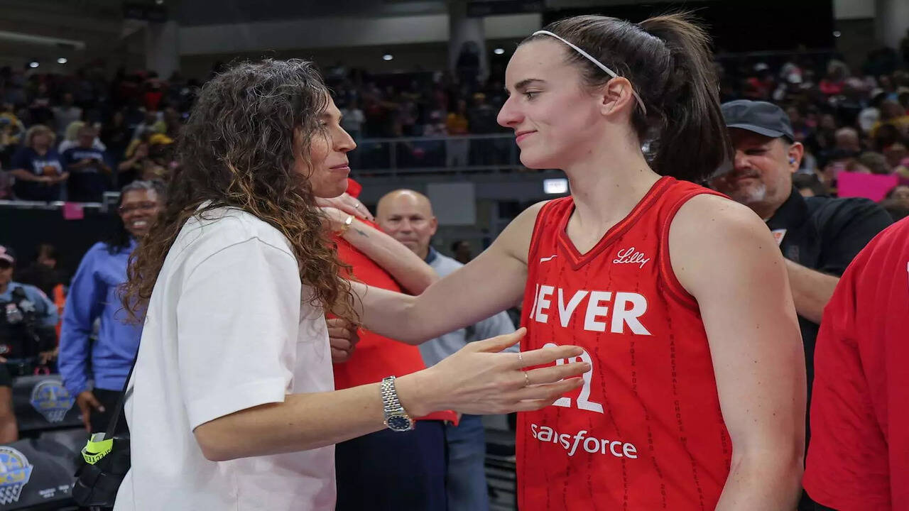Sue Bird applauds Caitlin Clark as she makes a powerful entry to Team USA  camp | NBA News - The Times of India
