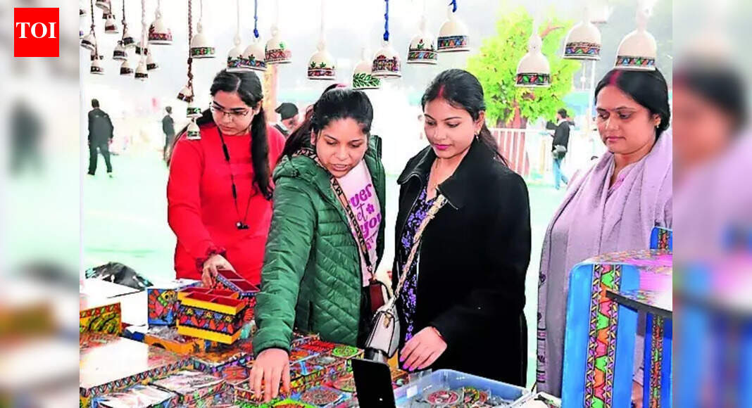 Women entrepreneurs take centre stage as 17-day Saras Mela commences in city