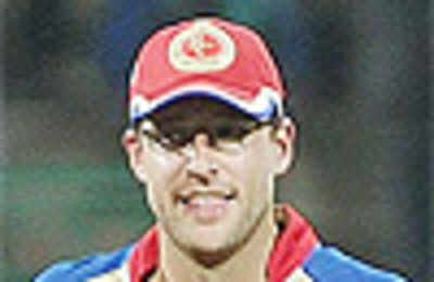 RCB look to continue winning ways against hapless KKR