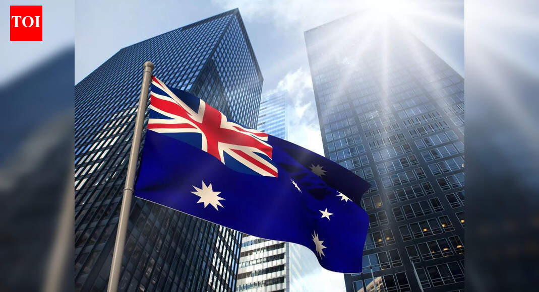 First migrants arrive in Australia from the country whose citizens it has promised Australian citizenship under 'First-ever treaty of its kind'