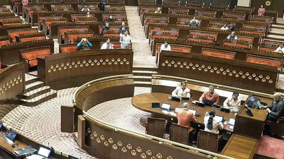 No Cabinet mantri present, Rajya Sabha adjourned for 10 minutes