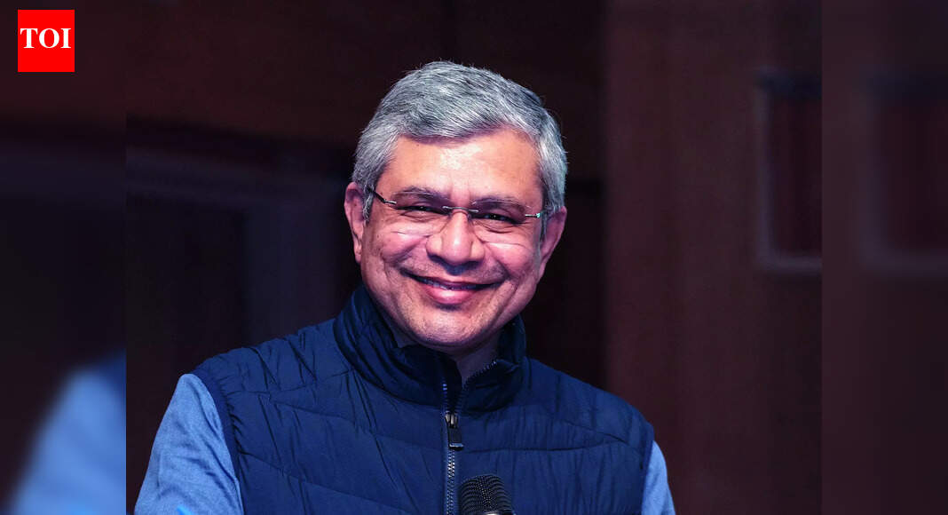 Rs 12k cr for 2-phase census, will allow self-enumeration