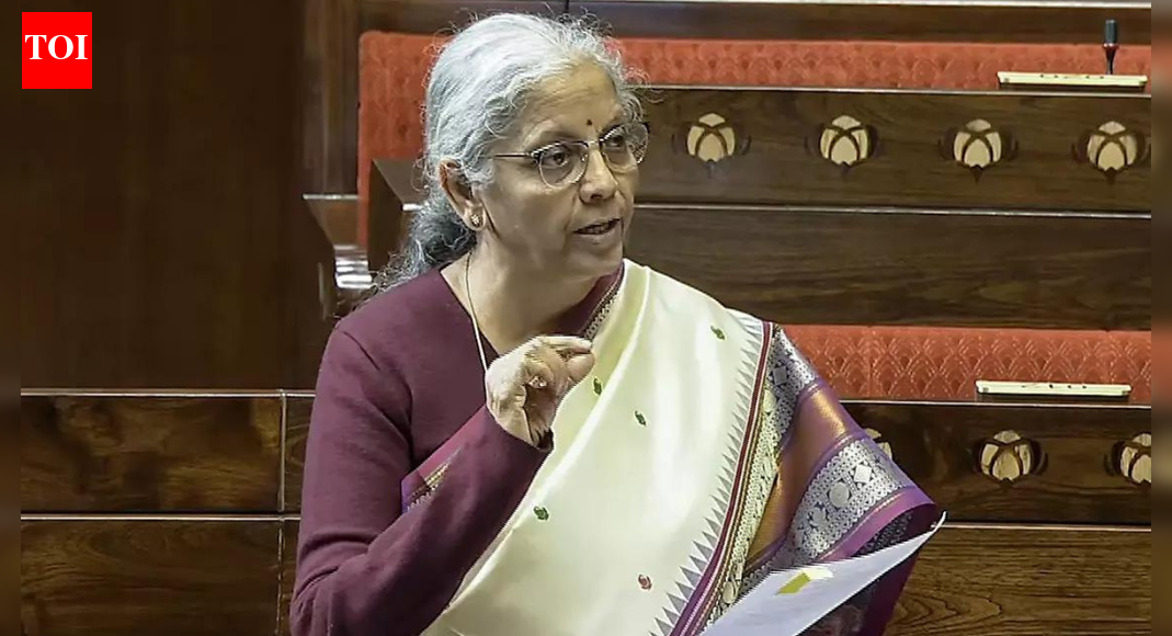 बीमा, शेयर बाजारों को नियंत्रित करने वाले कानूनों को फिर से लिखा जाएगा