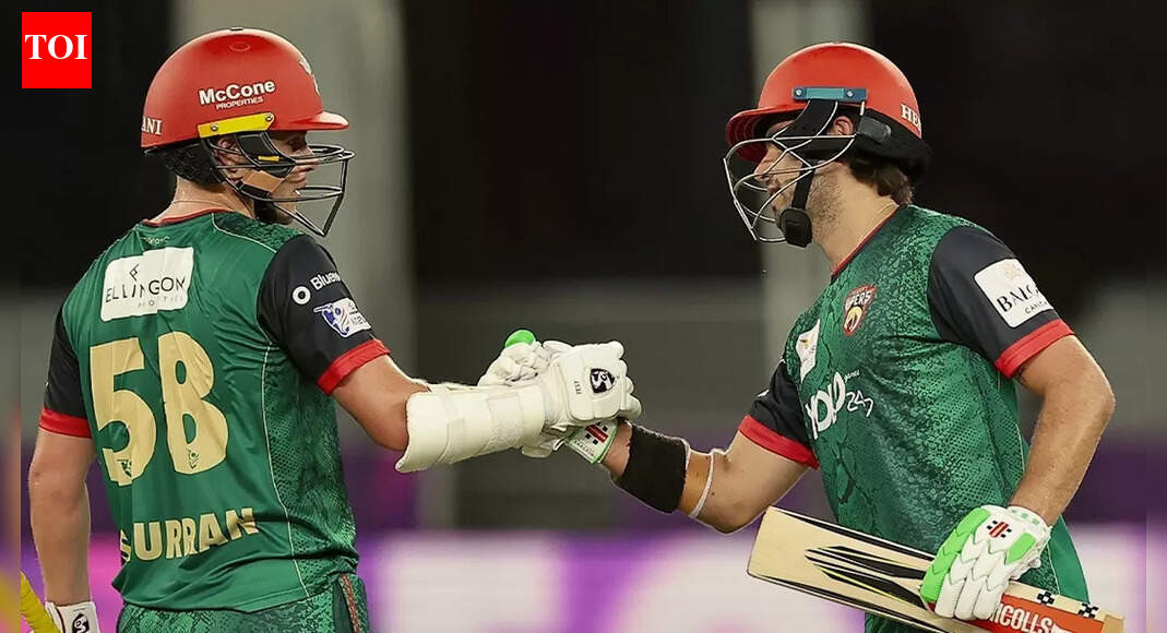 Desert Vipers cruise to easy eight-wicket victory over Gulf Giants