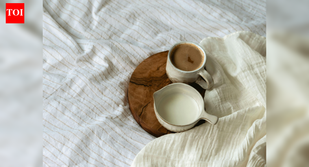 What happens when you add a pinch of nutmeg to milk at bedtime?