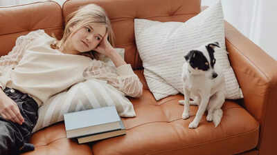 இதய ஆரோக்கியத்திற்காக உட்கார்ந்திருப்பதை விட சாய்ந்து படுத்துக்கொள்வது ஆபத்தானதா? இயக்கம், சுழற்சி மற்றும் அன்றாட இதய ஆரோக்கியத்தைப் புரிந்துகொள்வது