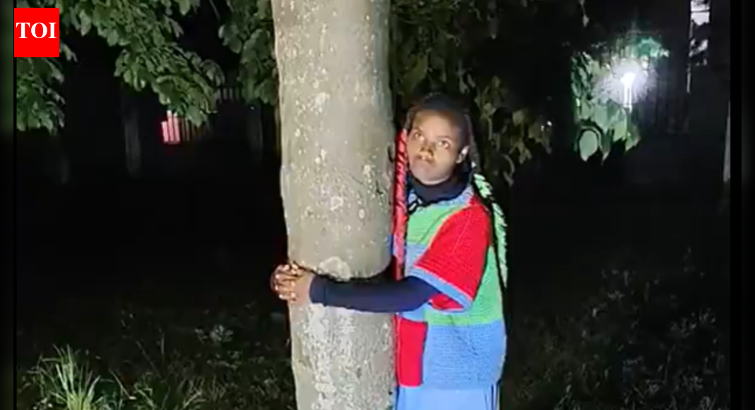 Kenyan woman hugs tree for 72 hours, breaks own record