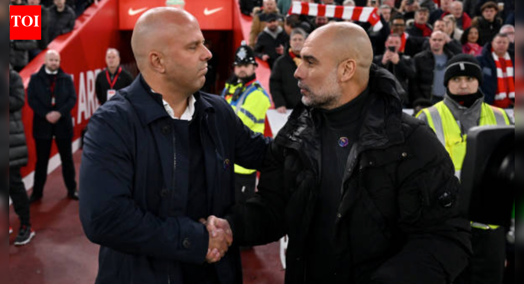 Arne Slot vs Pep Guardiola: Playing style, leadership, adaptability, and tactical evolution