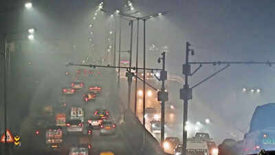 Delhi AQI soars to 455: GRAP stage III-IV triggers vehicle curbs, 50% WFH for offices, hybrid classes for schools