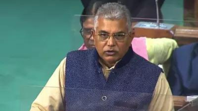 'Mere apology not enough’: BJP targets Mamata over chaos at Messi event in Kolkata; demands legal action