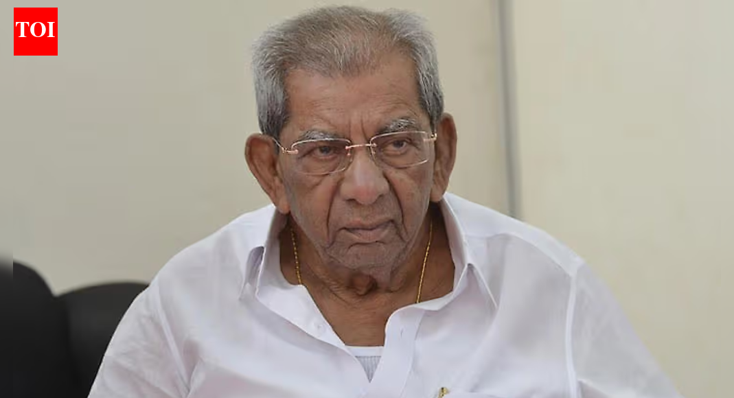 Congress leader Shamanuru Shivashankarappa passes away at 95; tributes pour in