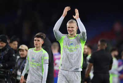 Premier League: Manchester City and Aston Villa keep title race alive with crucial wins