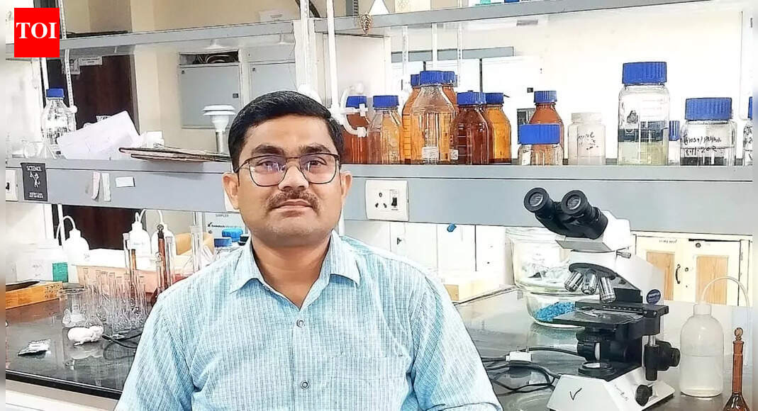 CUSB researcher discovers bacterium capable of degrading plastic