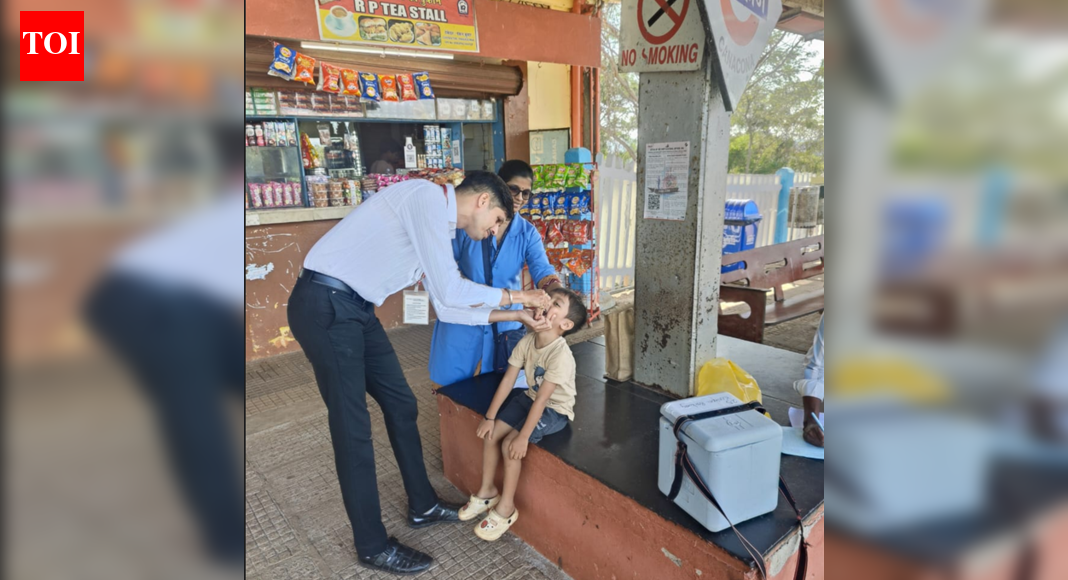Over 2,000 kids get polio vaccine in Canacona drive