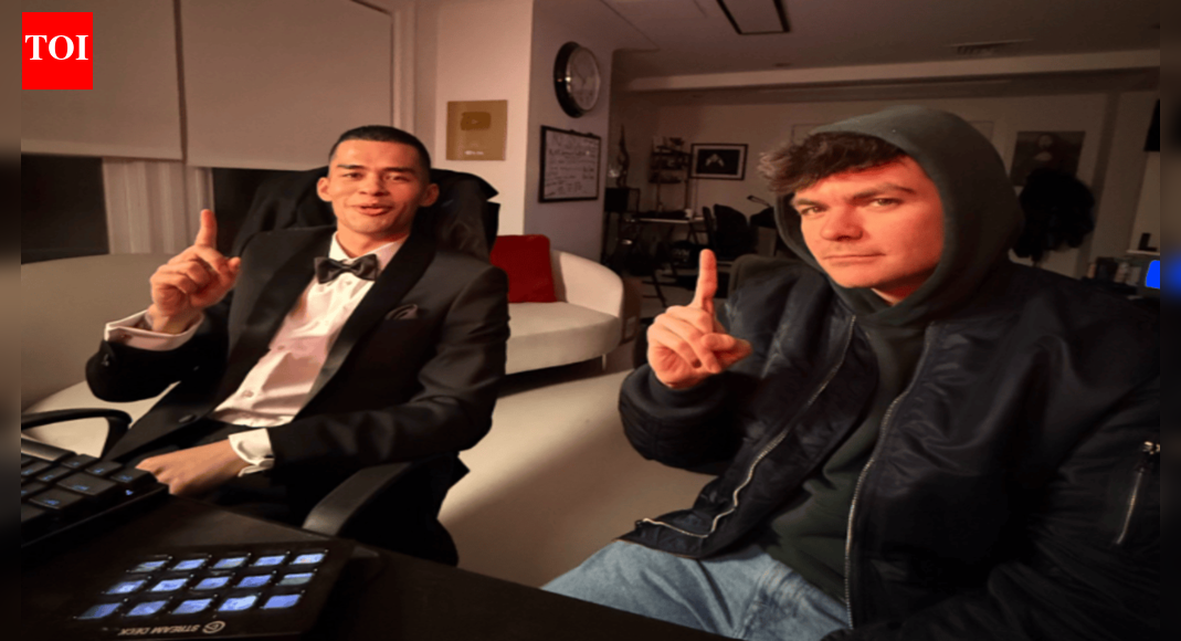 Sneako walks back anti-Christmas comments in on-stream debate with Nick Fuentes