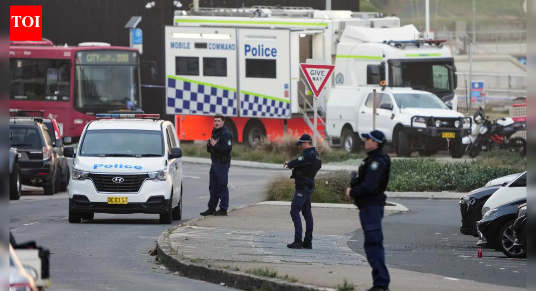 'Police underprepared, civilian required to neutralise threat': Witnesses reveal shocking details as Bondi Beach shooting toll rises to 16