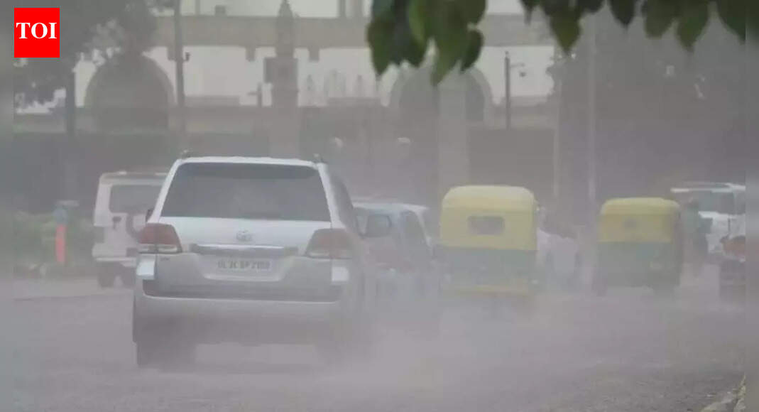Don’t breathe in Delhi: 3 stations hit max AQI of 500 as toxicity hits the roof; city gasps