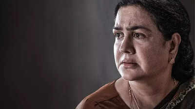 Urvashi opens up about first marriage, alcohol struggle; says, 'I slowly became a different person'