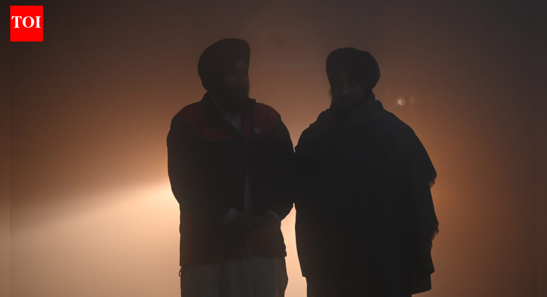 Breathless NCR: Noida AQI soars to 634, Gurgaon 513 as toxic smog engulfs region; visibility drops