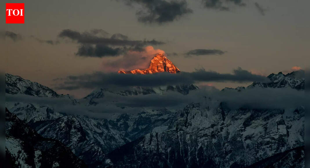 The CIA’s lost nuke in the Himalayas: A Cold War secret that won’t die