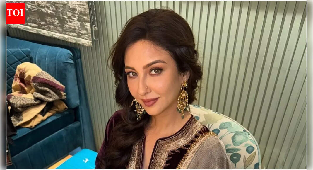 ‘Dhurandhar’: Saumya Tandon PRAISES Ranveer Singh for his work, Says, 'Best performance ever’