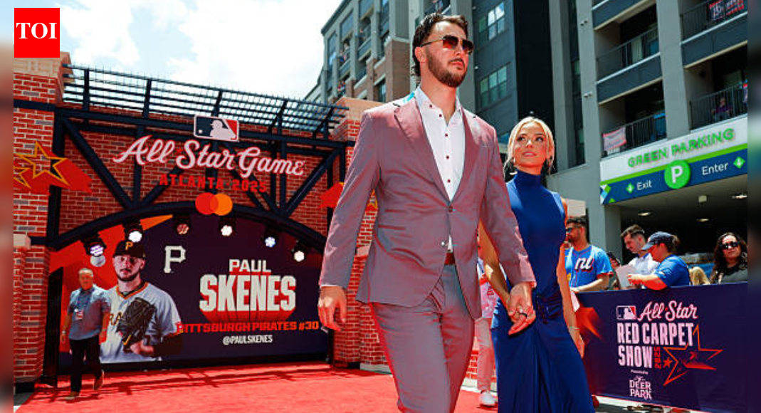 Pittsburgh Pirates star Paul Skenes enjoys Disney World holiday with girlfriend Olivia Dunne as gymnast shares sweet glimpse