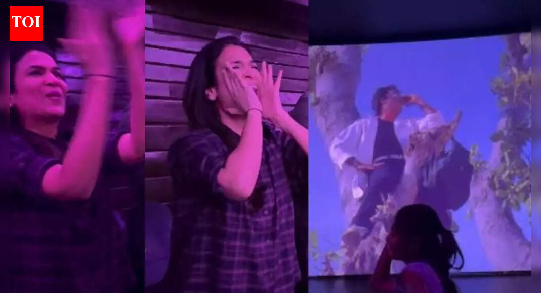 'Appa' is a feeling,' says Soundarya Rajinikanth as she watches 'Padayappa' with fans, gets teary-eyed