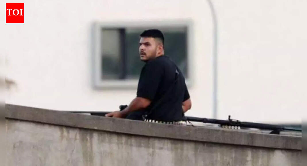 Djokovic deported, terrorist welcomed: Trump Jr attacks Australia over Bondi Beach shooting