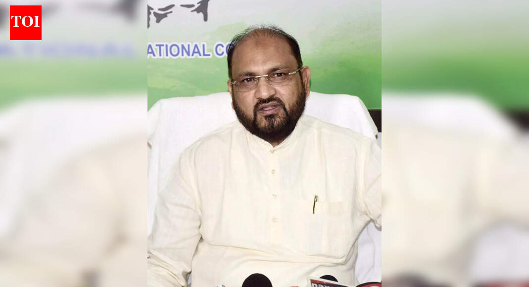 Days after criticising Congress hierarchy, party expels Mohammed Moquim