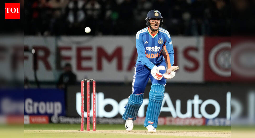 'Hold one end like Kohli': Former India wicketkeeper’s blunt message to Gill