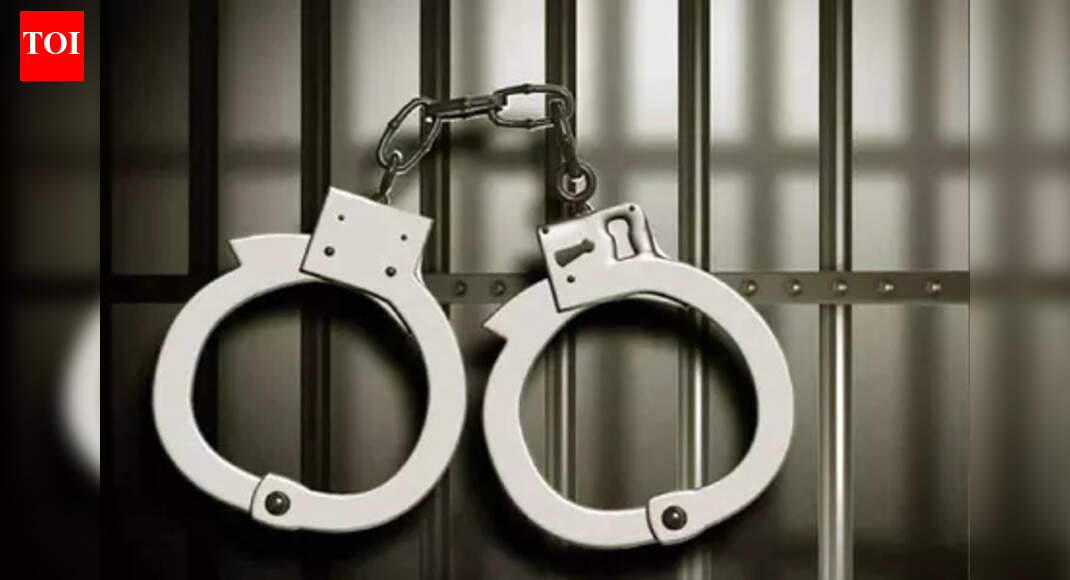 Man arrested for impersonating vigilance officer and extorting money