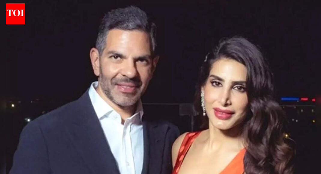Amidst Sunjay Kapur's Rs 30,000 crore legal battle, Priya Sachdev pens emotional note for him on her birthday: 'Today is a hard day for me'