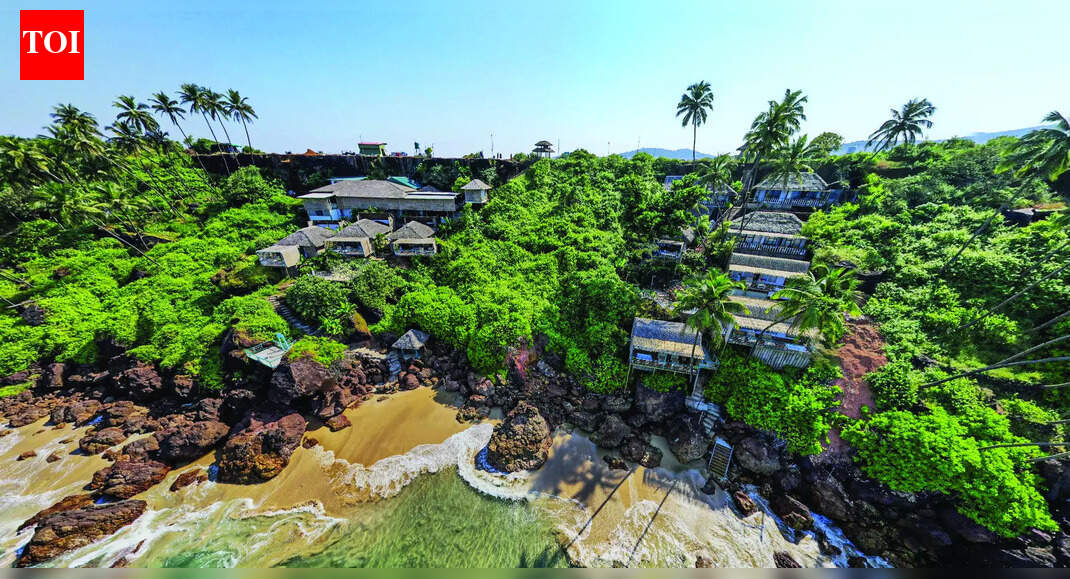 Cliffside hotel running on shack licence sealed in Cabo de Rama