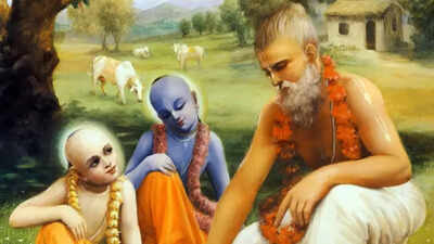  Who was Lord Krishna’s teacher?