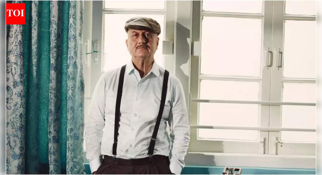 ‘Mumbai has given me everything’: Anupam Kher pens emotional tribute as he completes 50 years in films