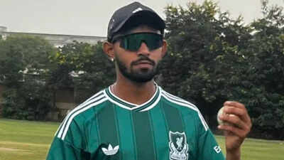  Who is Izaz Sawariya? 20-year-old spinner makes auction list without pro experience