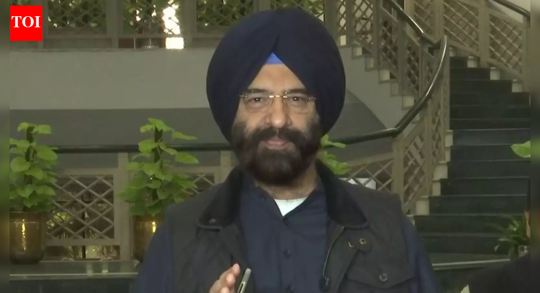 'It is impossible ...': Delhi minister apologises for toxic air; announces big steps