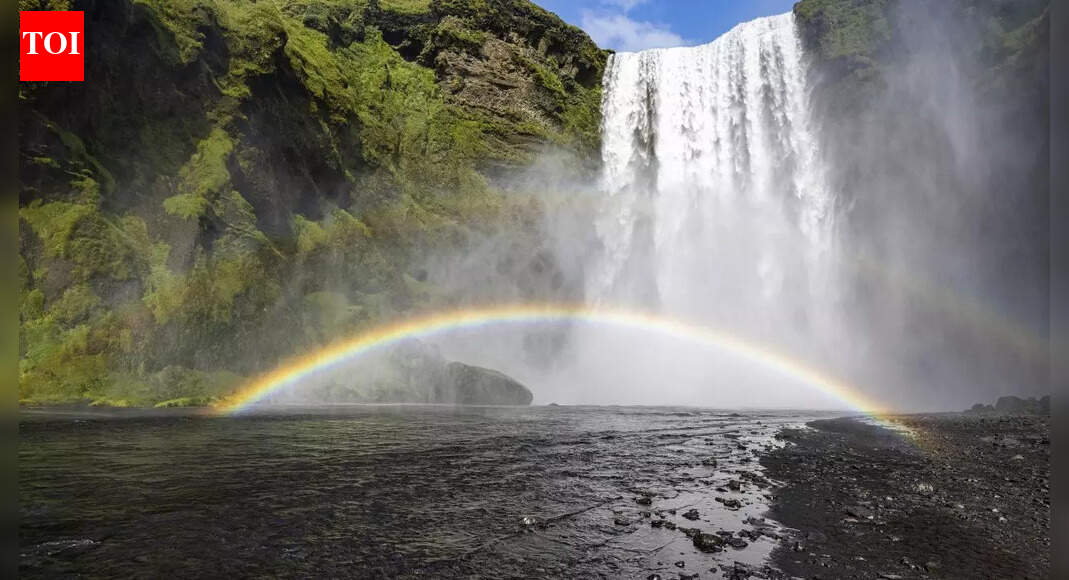 How this waterfall in Hawaii creates rainbows that keep tourists coming back