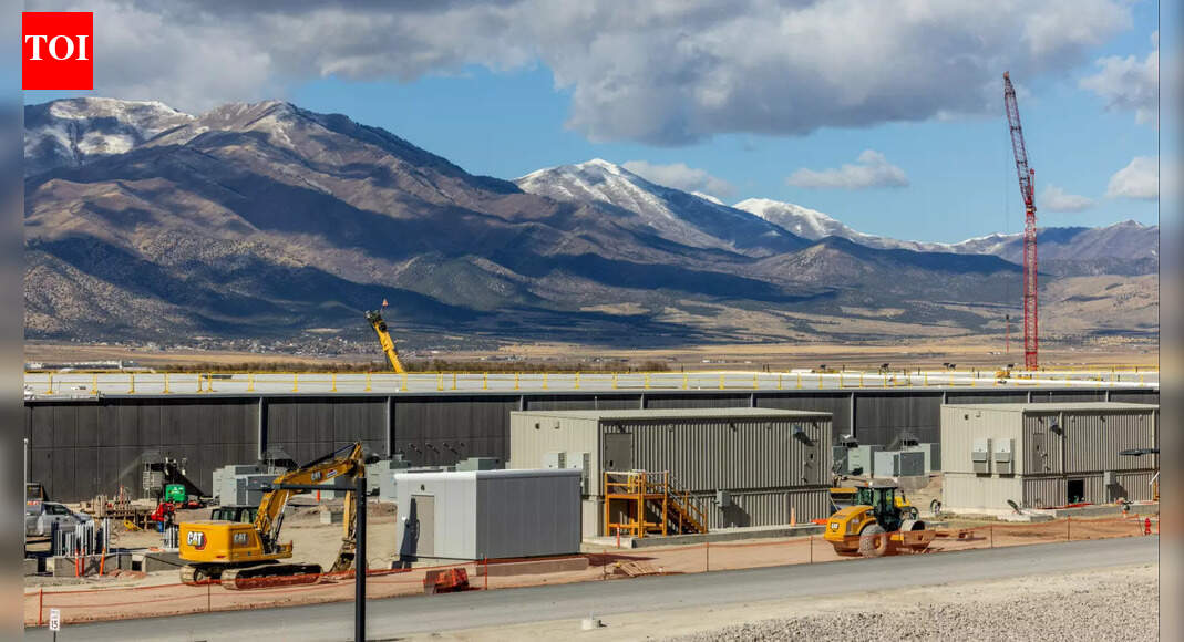 How tech’s biggest companies are offloading the risks of the AI boom