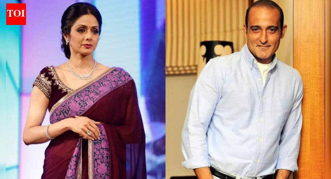 This late actor never imagined working with Akshaye Khanna after acting with his father Vinod Khanna in ‘Chandni’