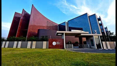 2 years after inauguration, SDB still waits for occupants