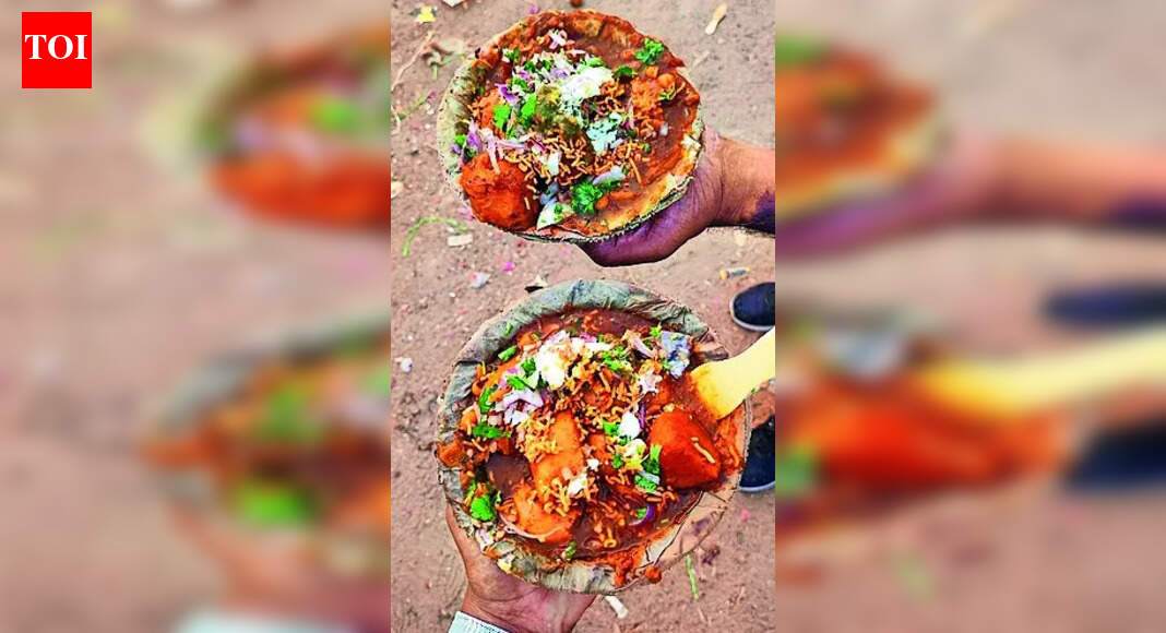 Dahibara aludum wins top street food award in Delhi fest