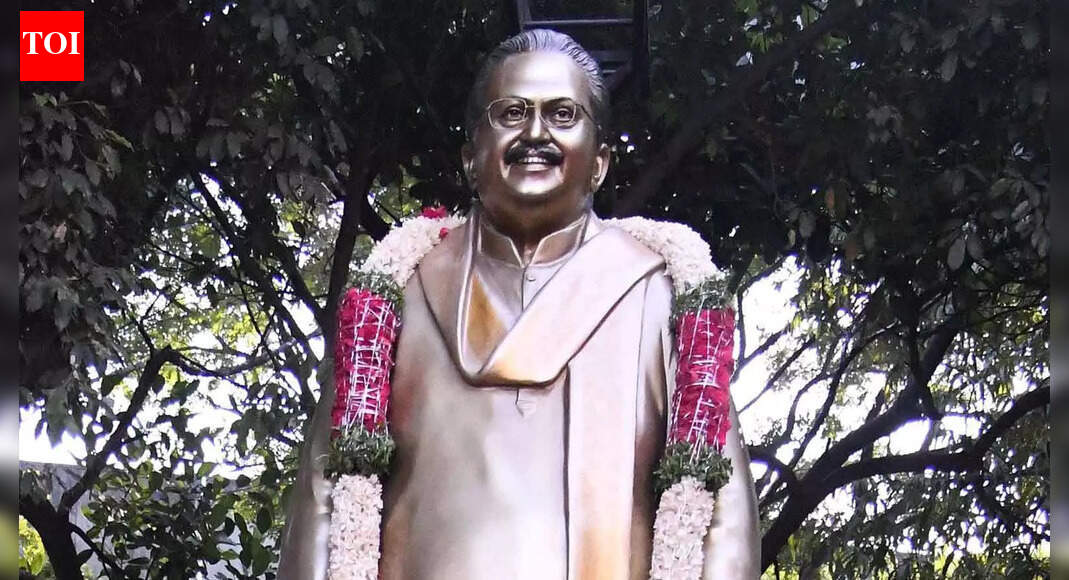 Celebs hail unveiling of SP Balasubrahmanyam’s bronze statue at Ravindra Bharathi