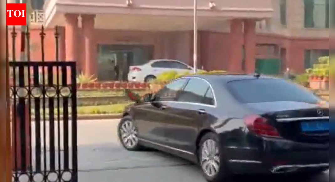 India summons Bangladesh envoy after threat to Indian High Commission in Dhaka